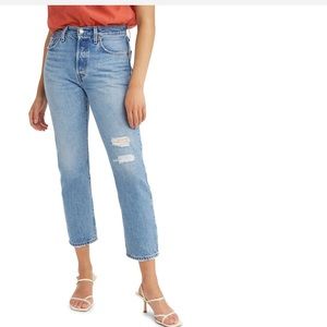 Levi’s 501 distressed crop jeans. Wash: Luxor. Never worn. New with tags!